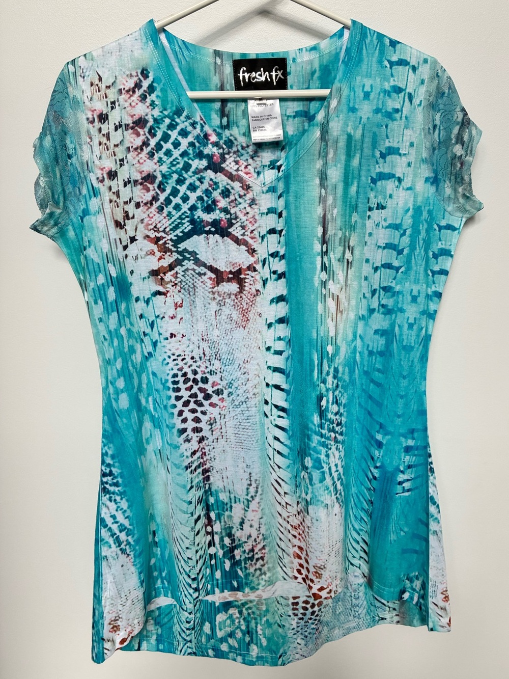FreshFx Turquoise Printed V-Neck Tunic Top